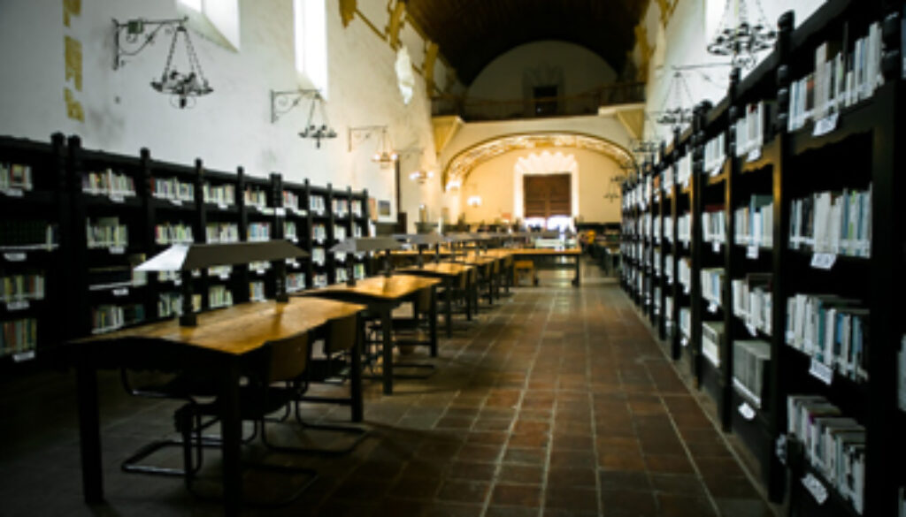 Biblioteca Pública Gertrudis Bocanegra Biblioteca Pública Gertrudis Bocanegra