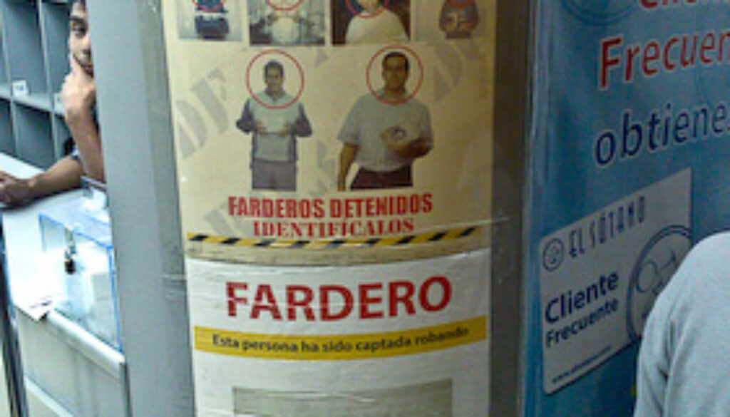 Más sobre robo de libros