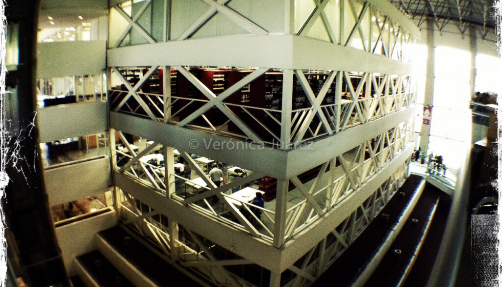 Biblioteca Nacional de Ciencia y Tecnología