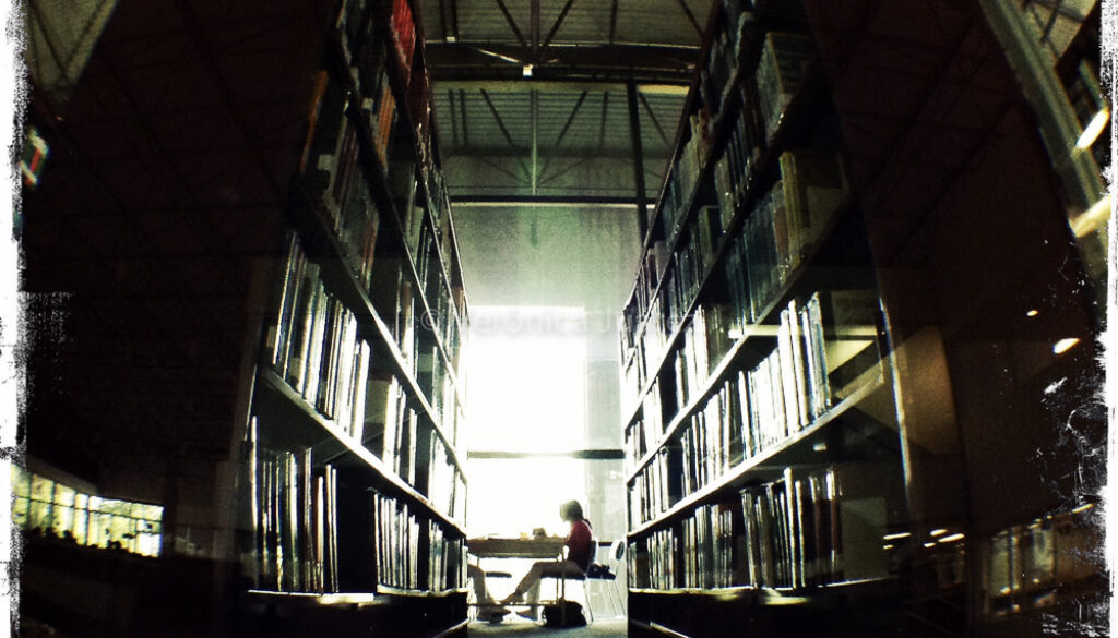 Biblioteca Nacional de Ciencia y Tecnología